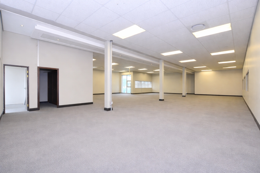 To Let Commercial Property for Rent in Dal Josafat Western Cape